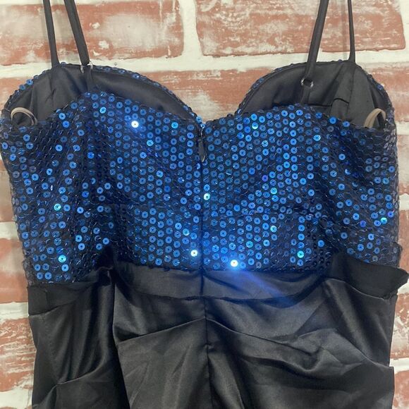 Rubber Ducky Productions Inc Black Blue Sequined Sweetheart Cup Mini Dress Med - Picture 7 of 8
